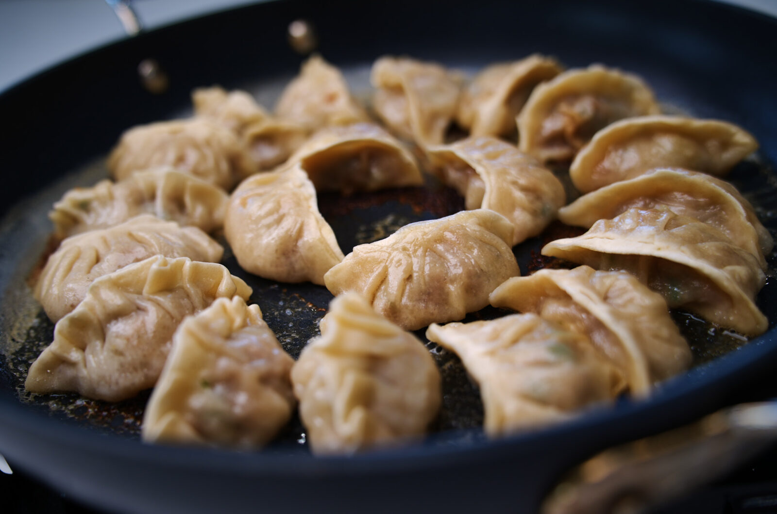 Pork & Cabbage Gyozas (Pot stickers)