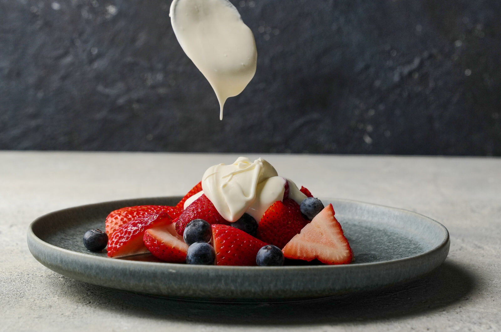 Homemade Crème fraîche (Fresh Cream)