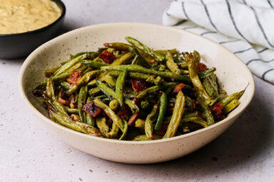 Roasted Green Beans With Candied Bacon
